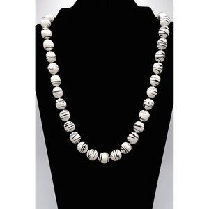 Vintage Black White Swirl Bead Necklace